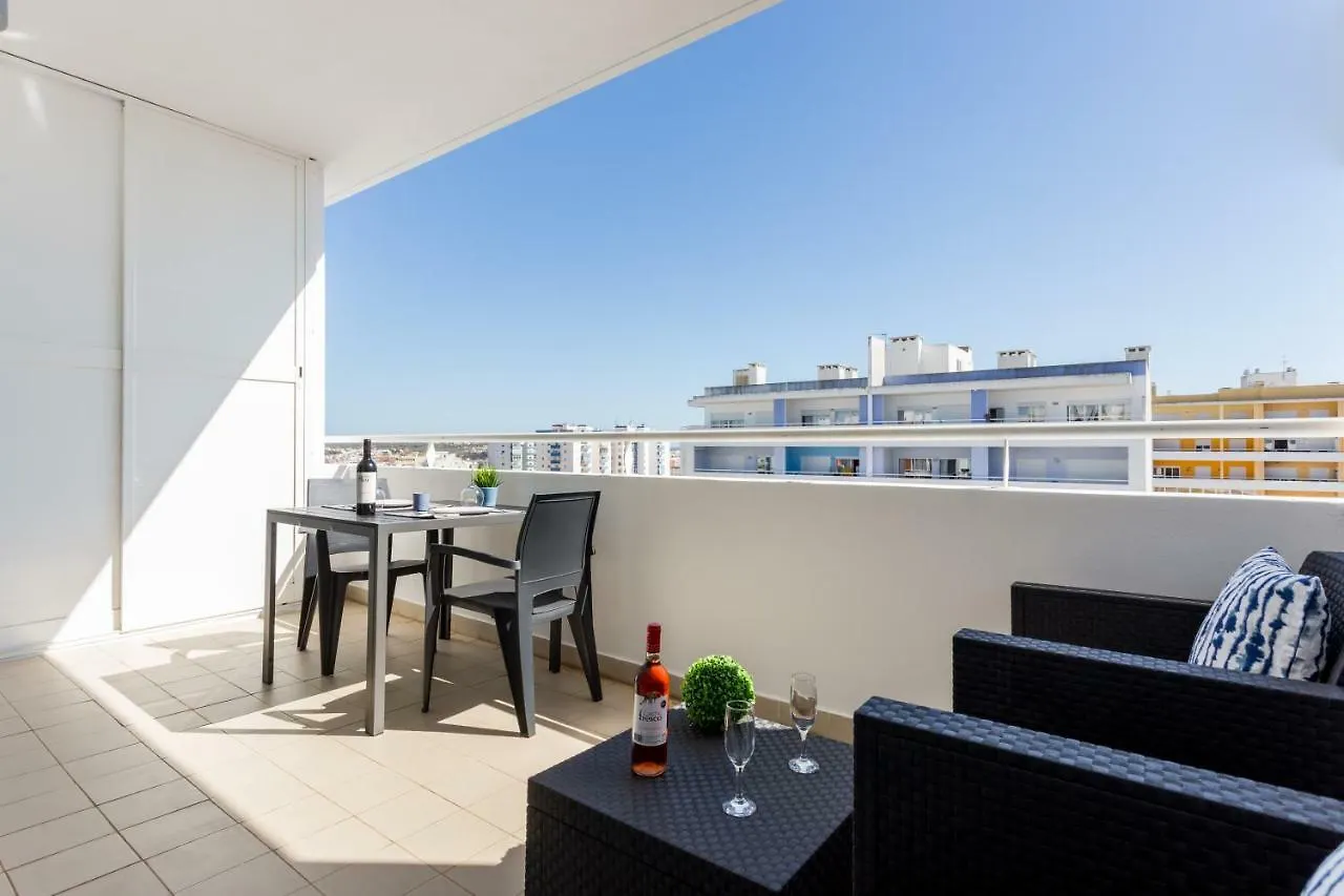 Behappy Top Floor Sunny Balcony With Relaxing Lounge Portimao