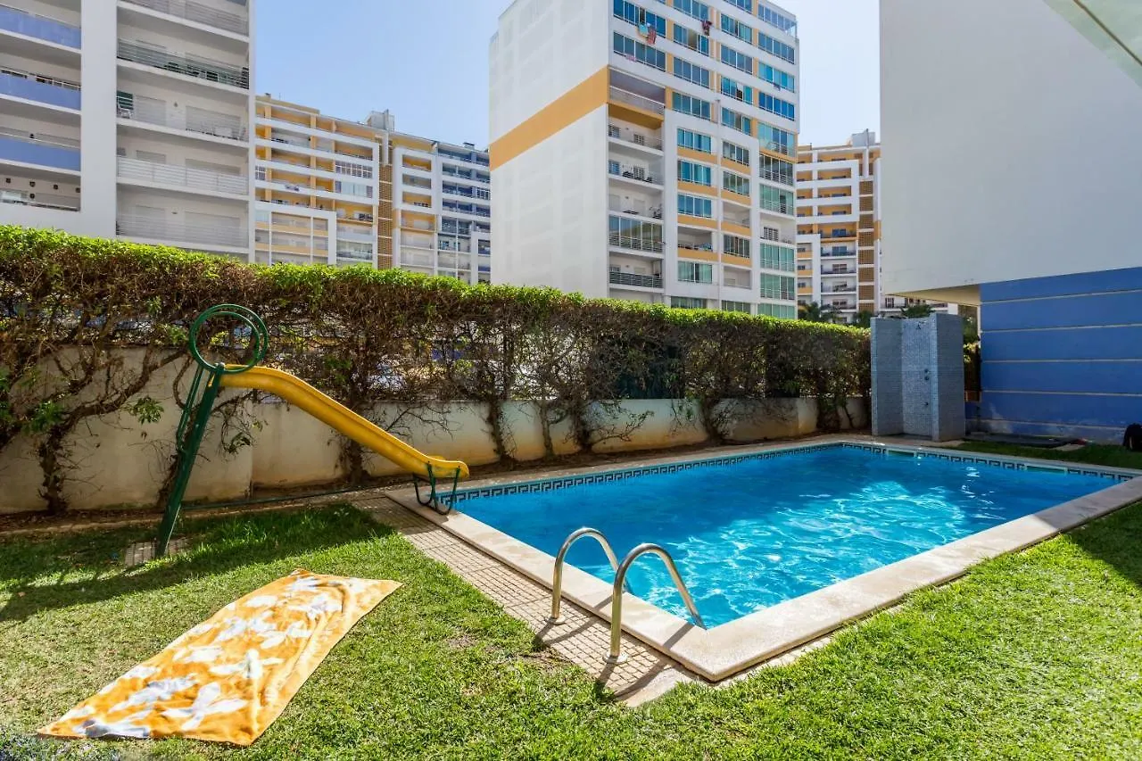 Apartment Behappy Top Floor Sunny Balcony With Relaxing Lounge